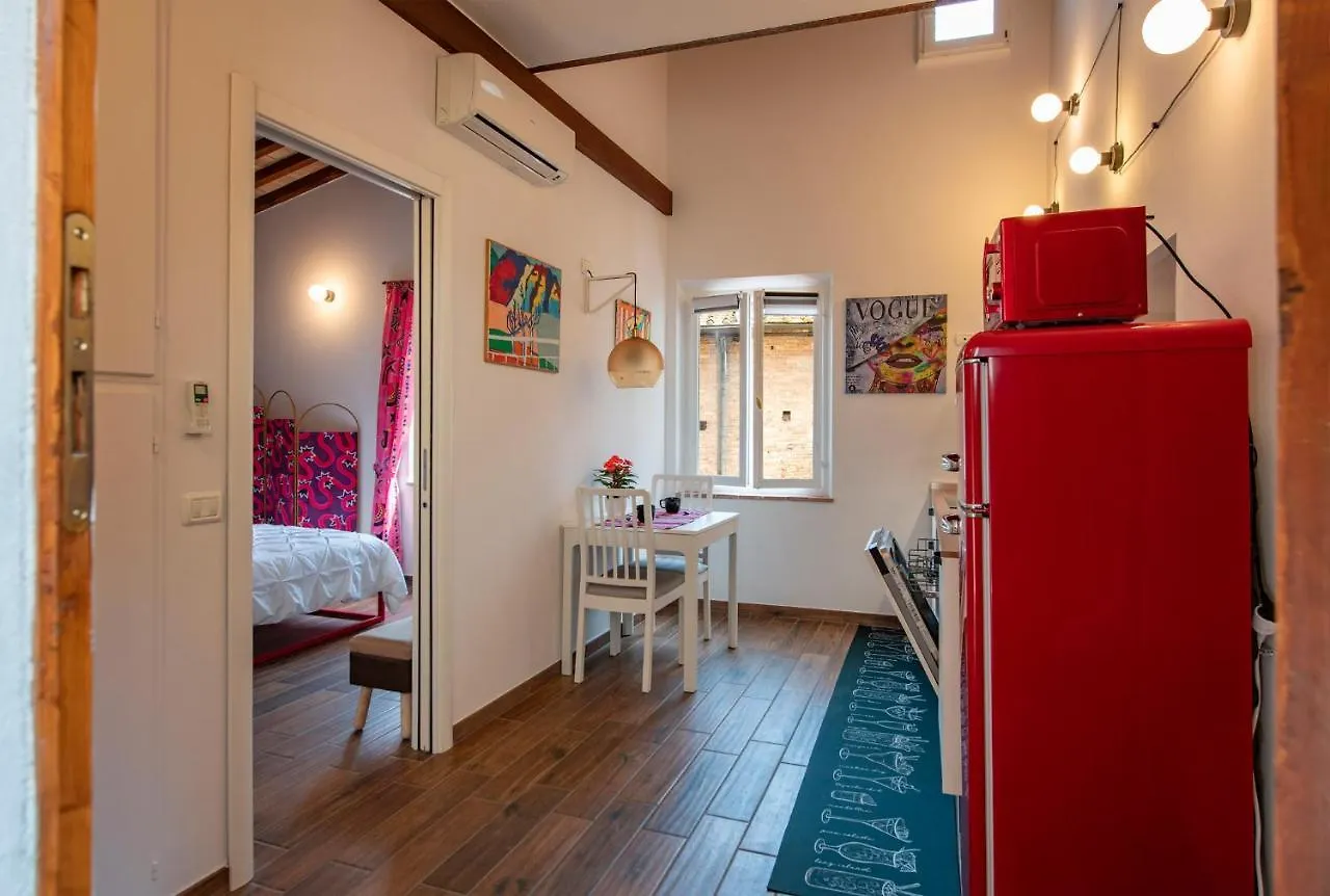 The Secret Nest In San Gimignano Διαμέρισμα
